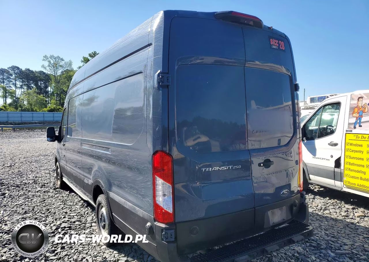 2020 Ford Transit 250 Delivery Van VIN:1FTBR3X80LKA72577 - 2