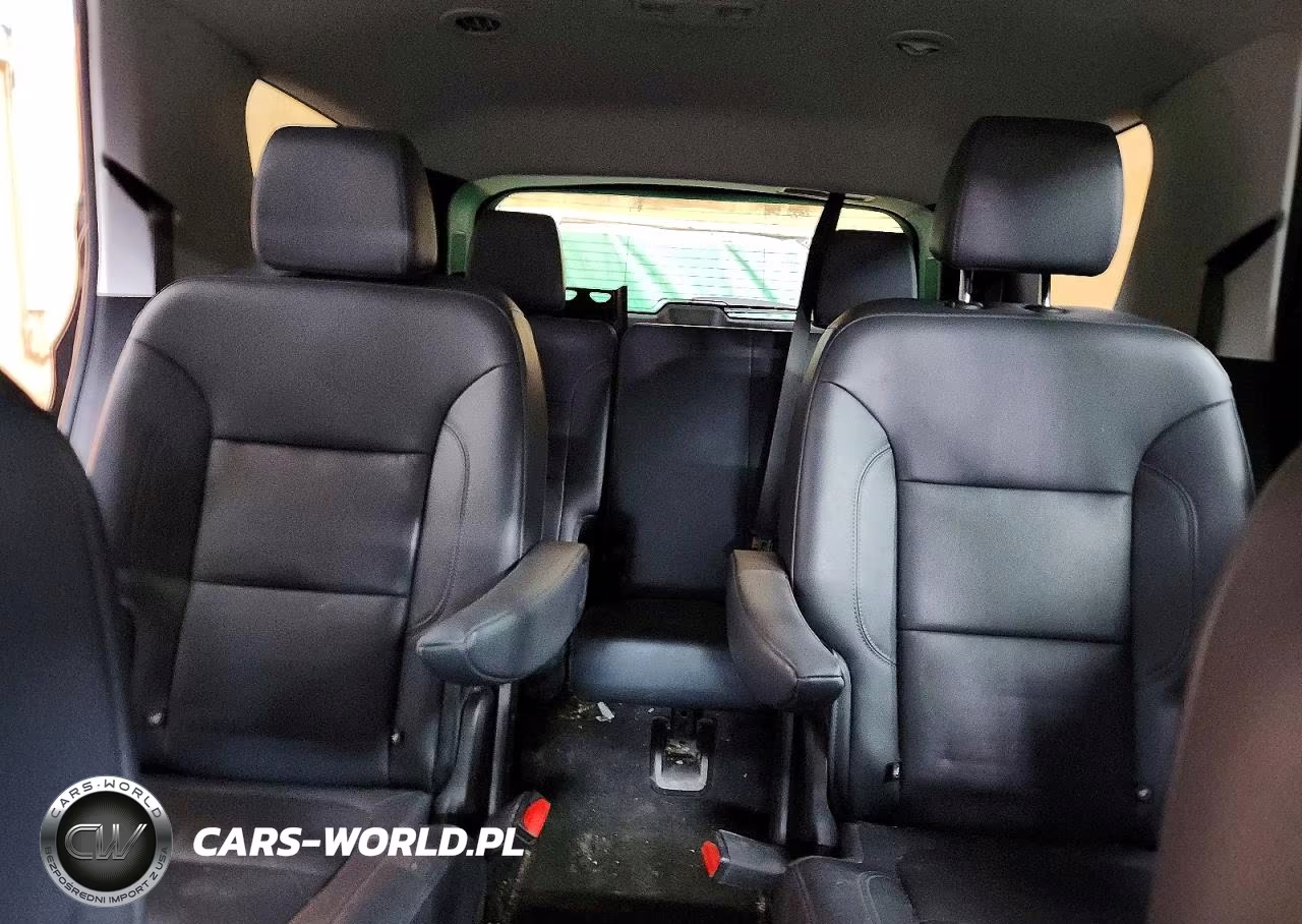 2020 Chevrolet Traverse Lt VIN:1GNEVHKW7LJ323894 - 10