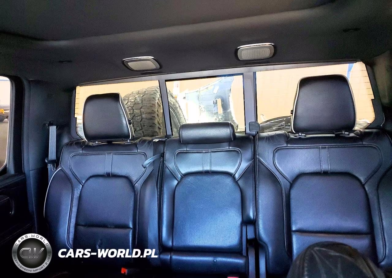 2019 Ram 1500 Limited VIN:1C6SRFHT4KN597473 - 10