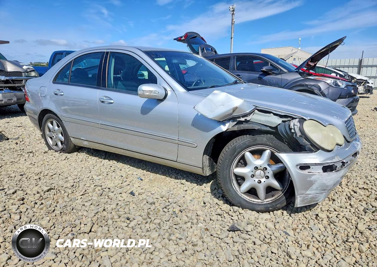 2001 Mercedes-Benz C 320 VIN:WDBRF64JX1F094414 - 4