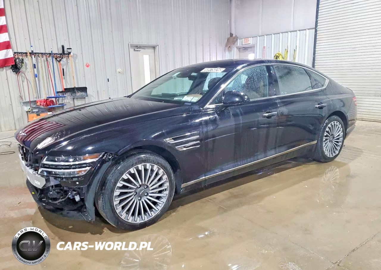 2023 Genesis Electrified G80 Base