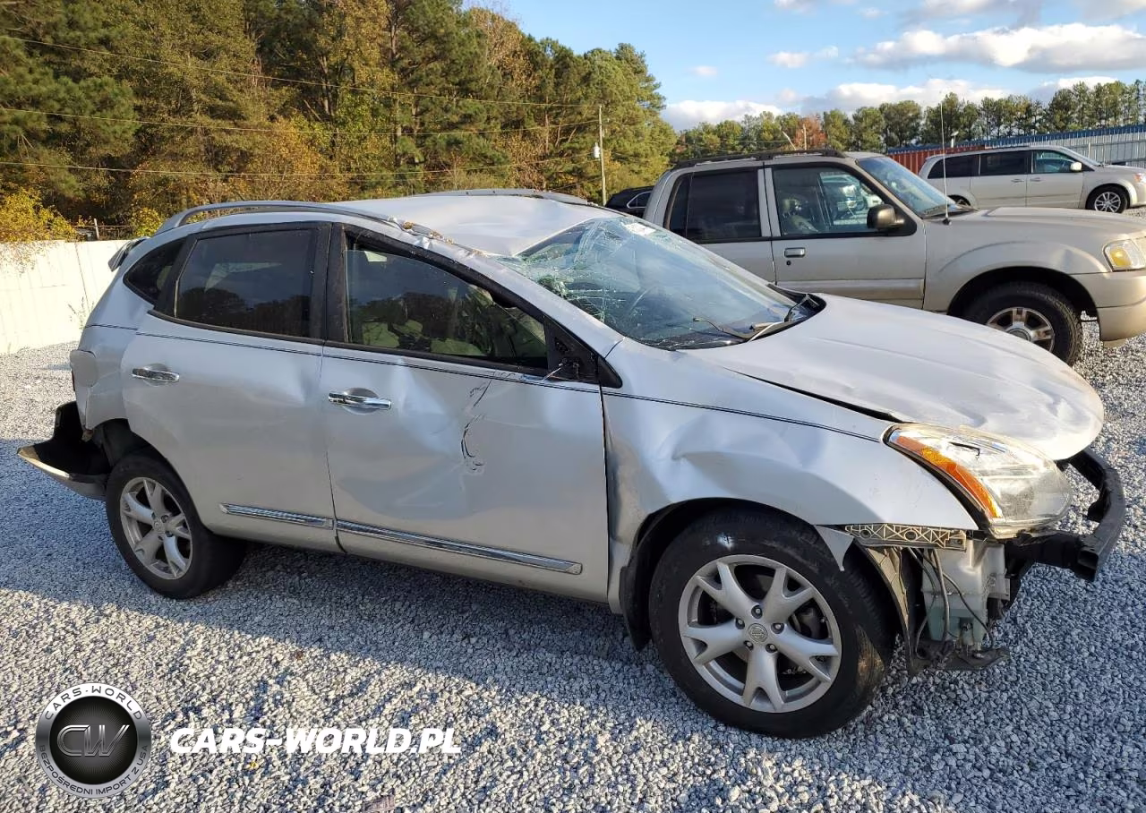 2011 Nissan Rogue S VIN:JN8AS5MTXBW163047 - 4
