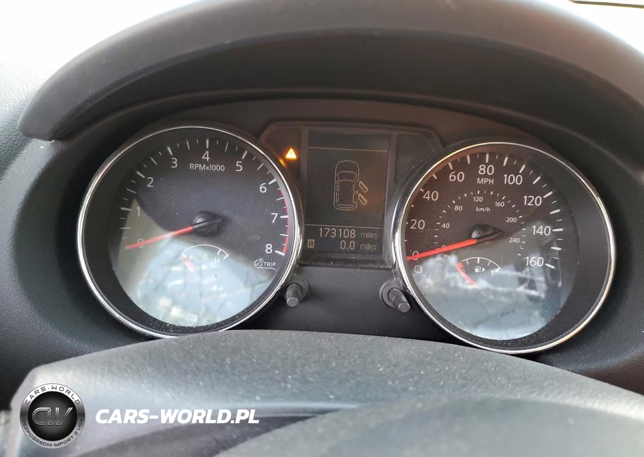 2011 Nissan Rogue S VIN:JN8AS5MTXBW163047 - 9