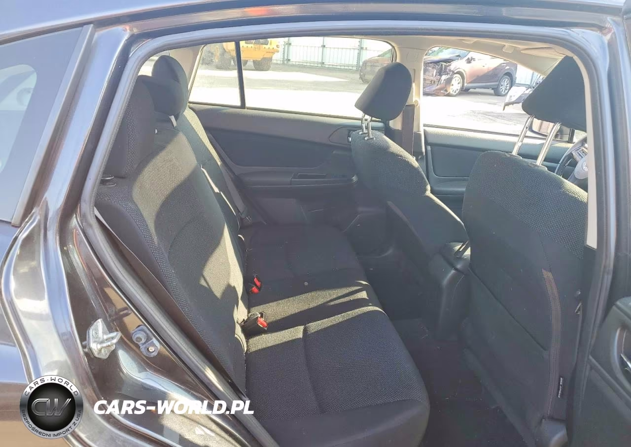 2012 Subaru Impreza Premium VIN:JF1GPAD60CH243043 - 10