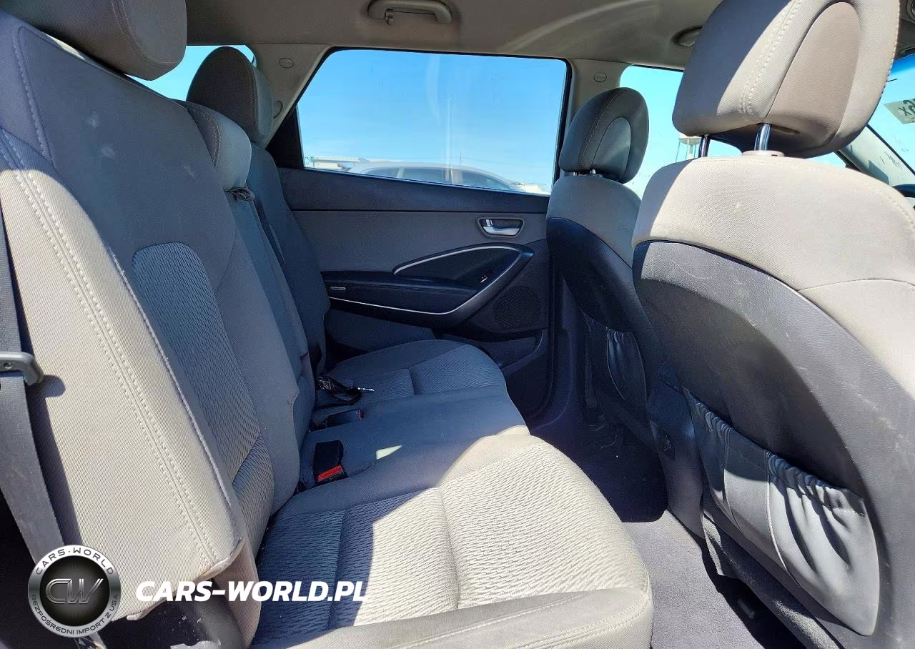 2017 Hyundai Santa Fe Se VIN:KM8SMDHF6HU178444 - 11