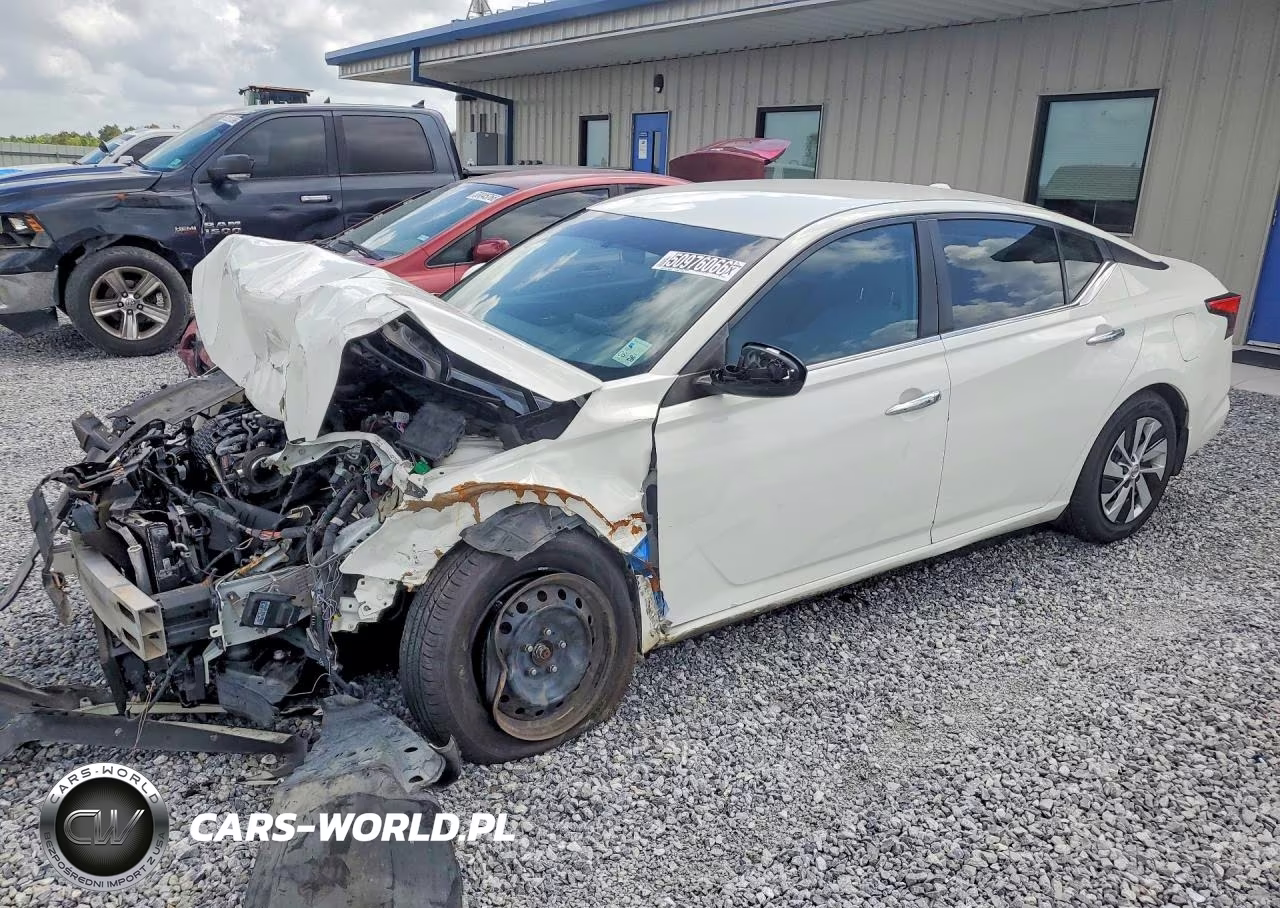 2020 Nissan Altima S – zdjęcie 1 z 13