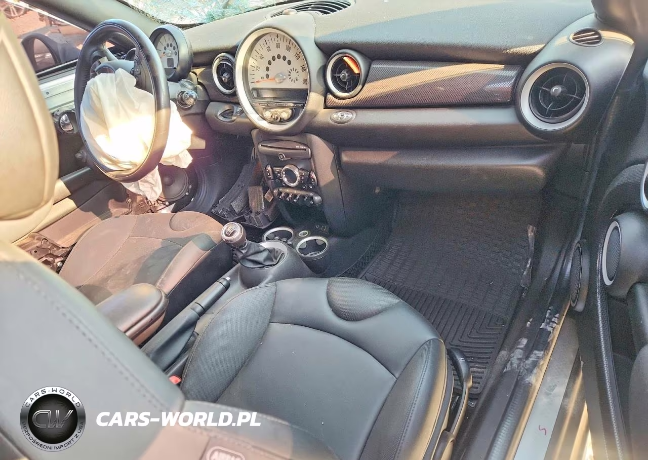 2013 Mini Cooper Roadster S VIN:WMWSY3C51DT565580 - 8