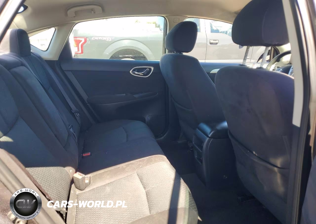 2014 Nissan Sentra Sr VIN:3N1AB7AP4EL628417 - 10