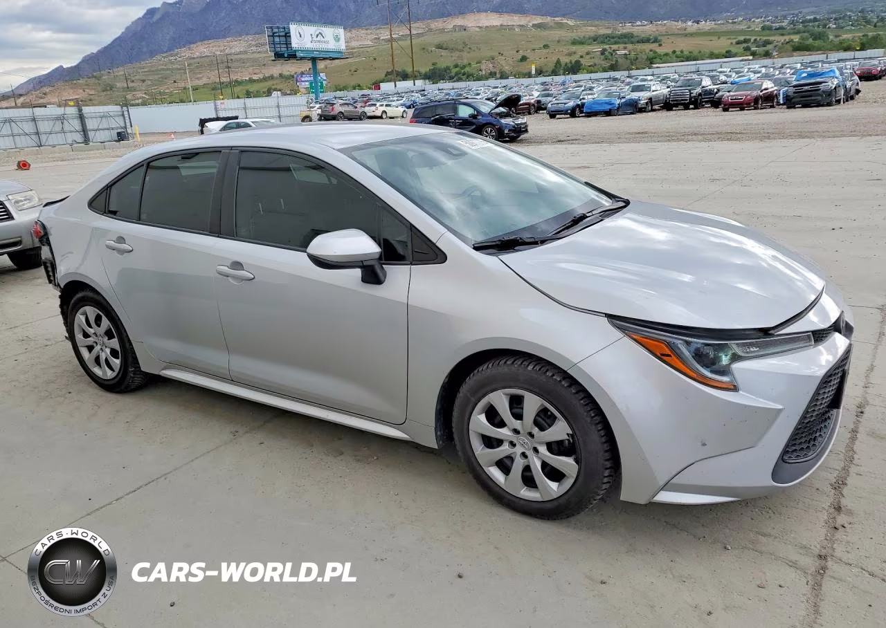 2022 Toyota Corolla Le VIN:5YFEPMAE3NP272915 - 4