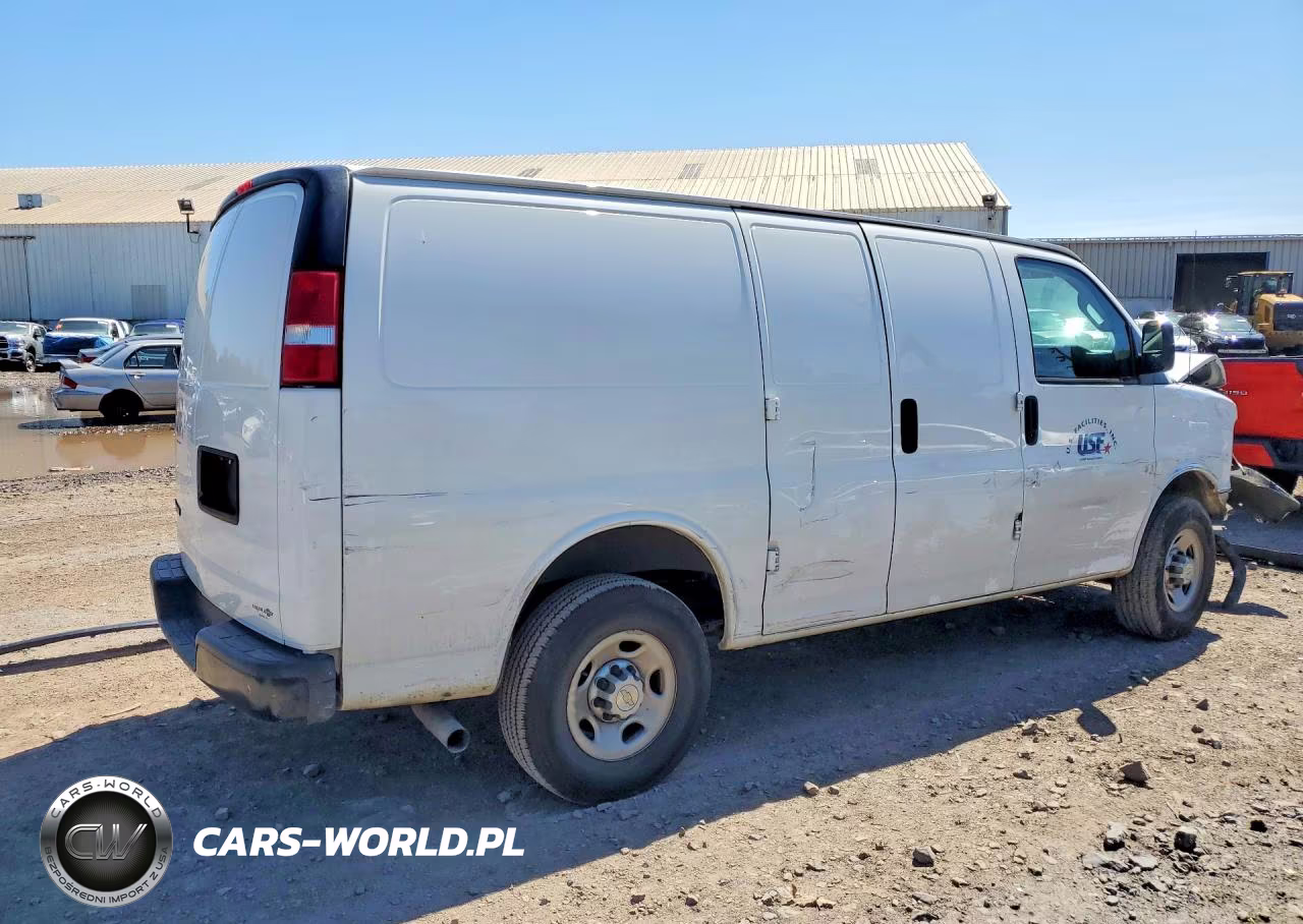 2023 Chevrolet Express G2500 VIN:1GCWGAFP1P1103464 - 3