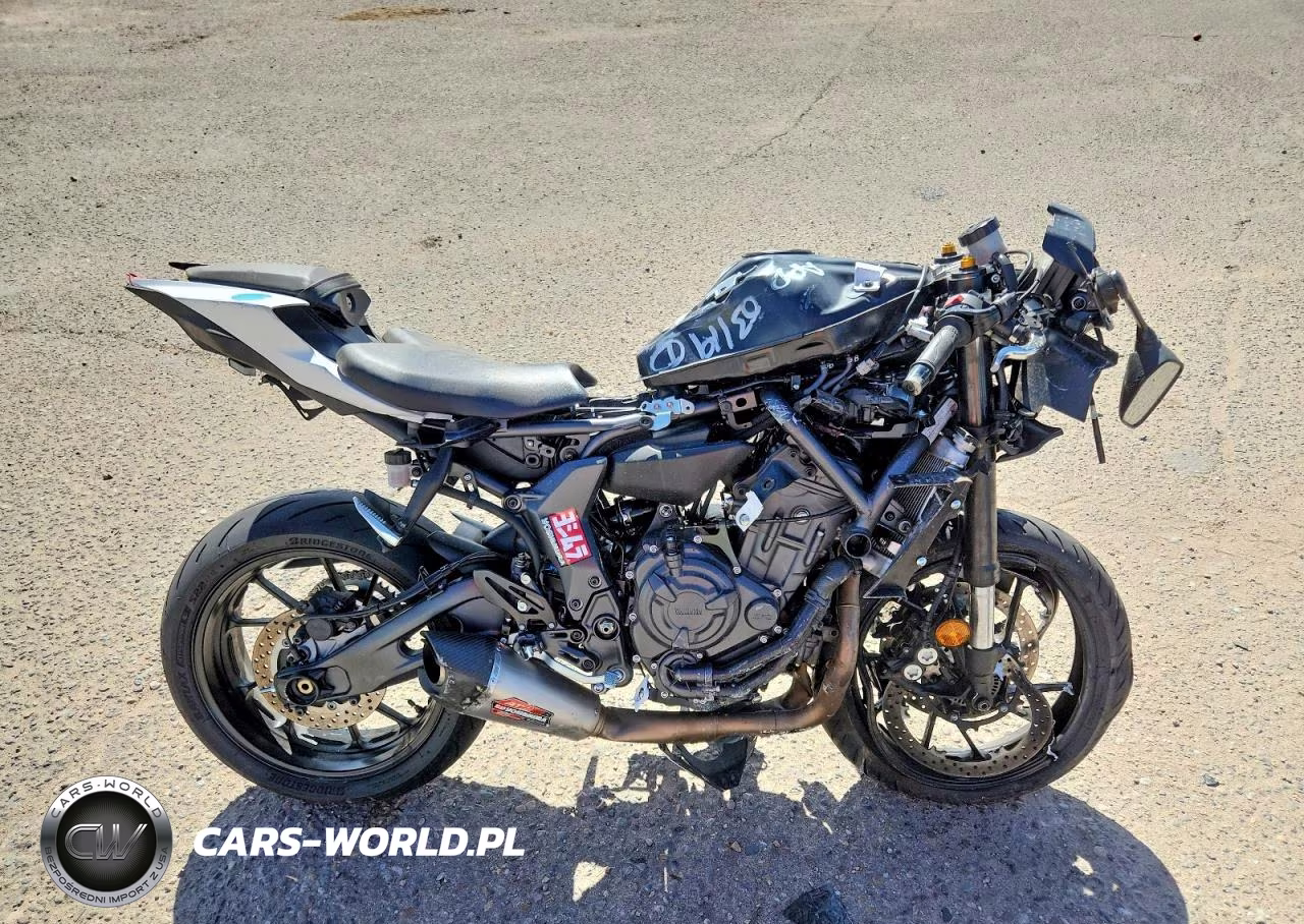 2025 Yamaha Yzfr7