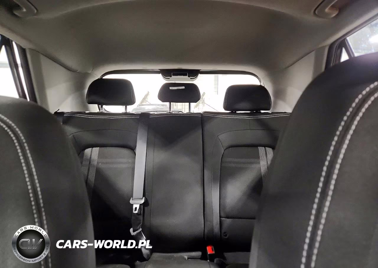 2023 Hyundai Venue Sel VIN:KMHRC8A30PU231551 - 10