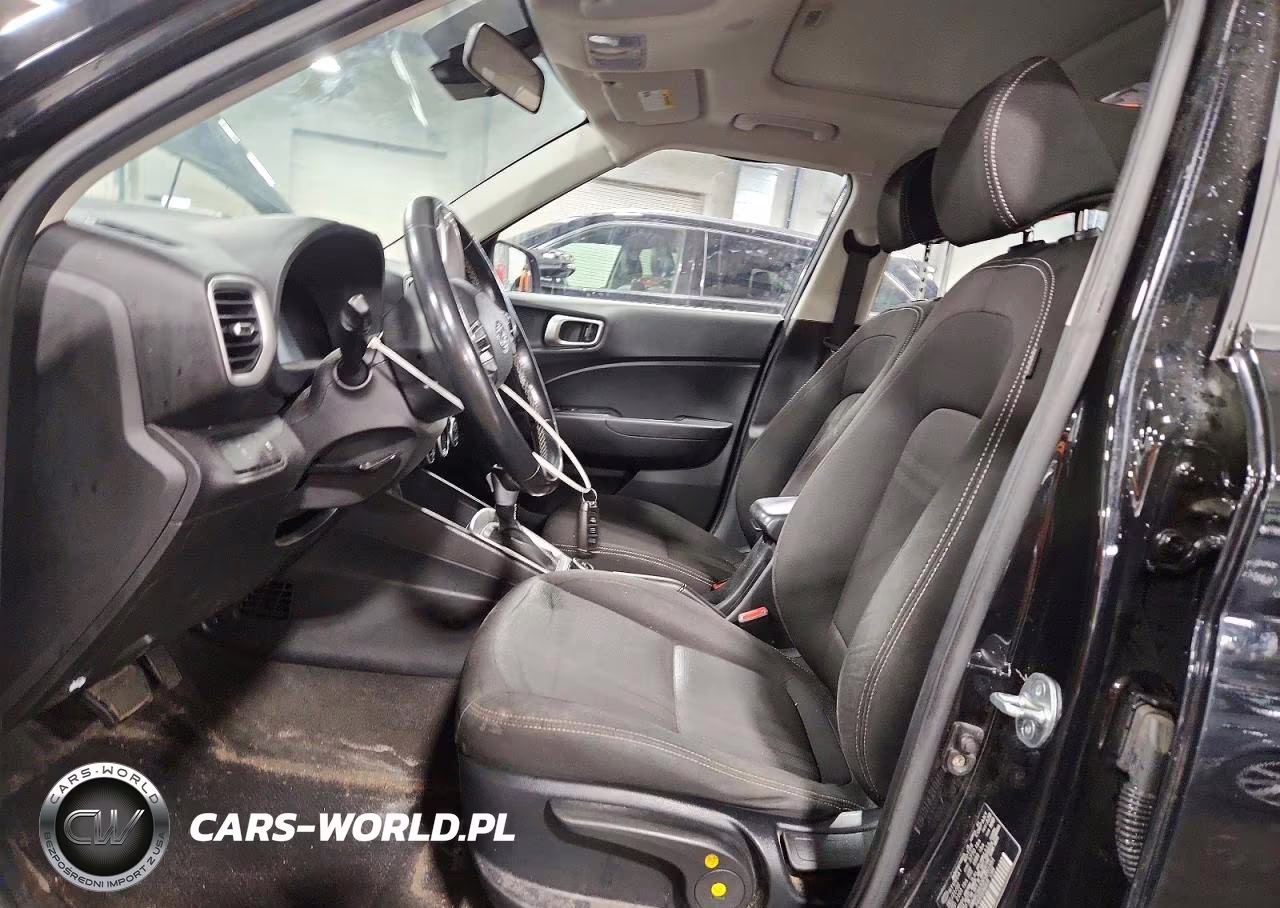 2023 Hyundai Venue Sel VIN:KMHRC8A30PU231551 - 7