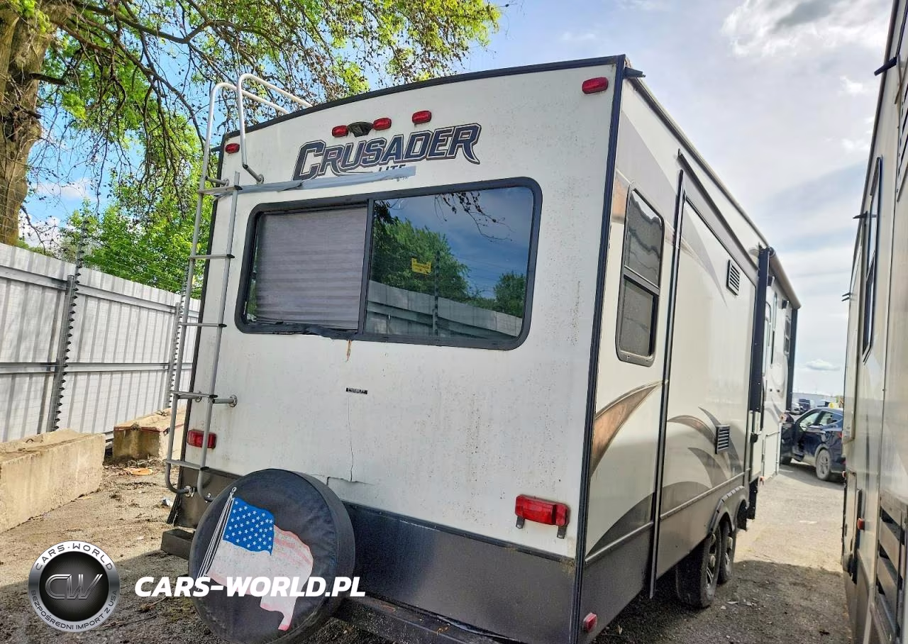 2018 Forest River Crusader Camper VIN:5ZT3CSUB3JG123391 - 4