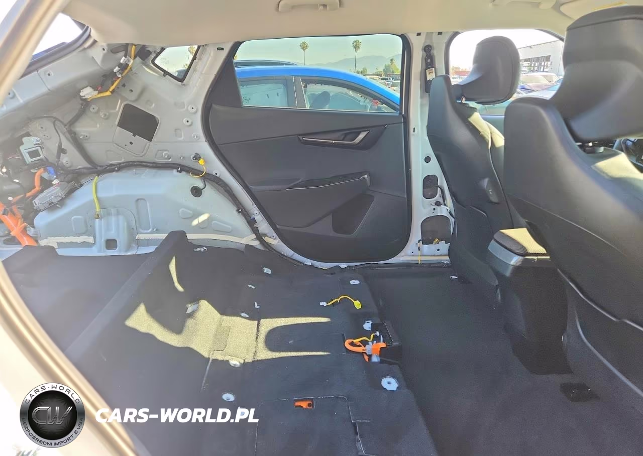 2025 Kia Ev6 Wind VIN:5XYC34JA1SG009760 - 10
