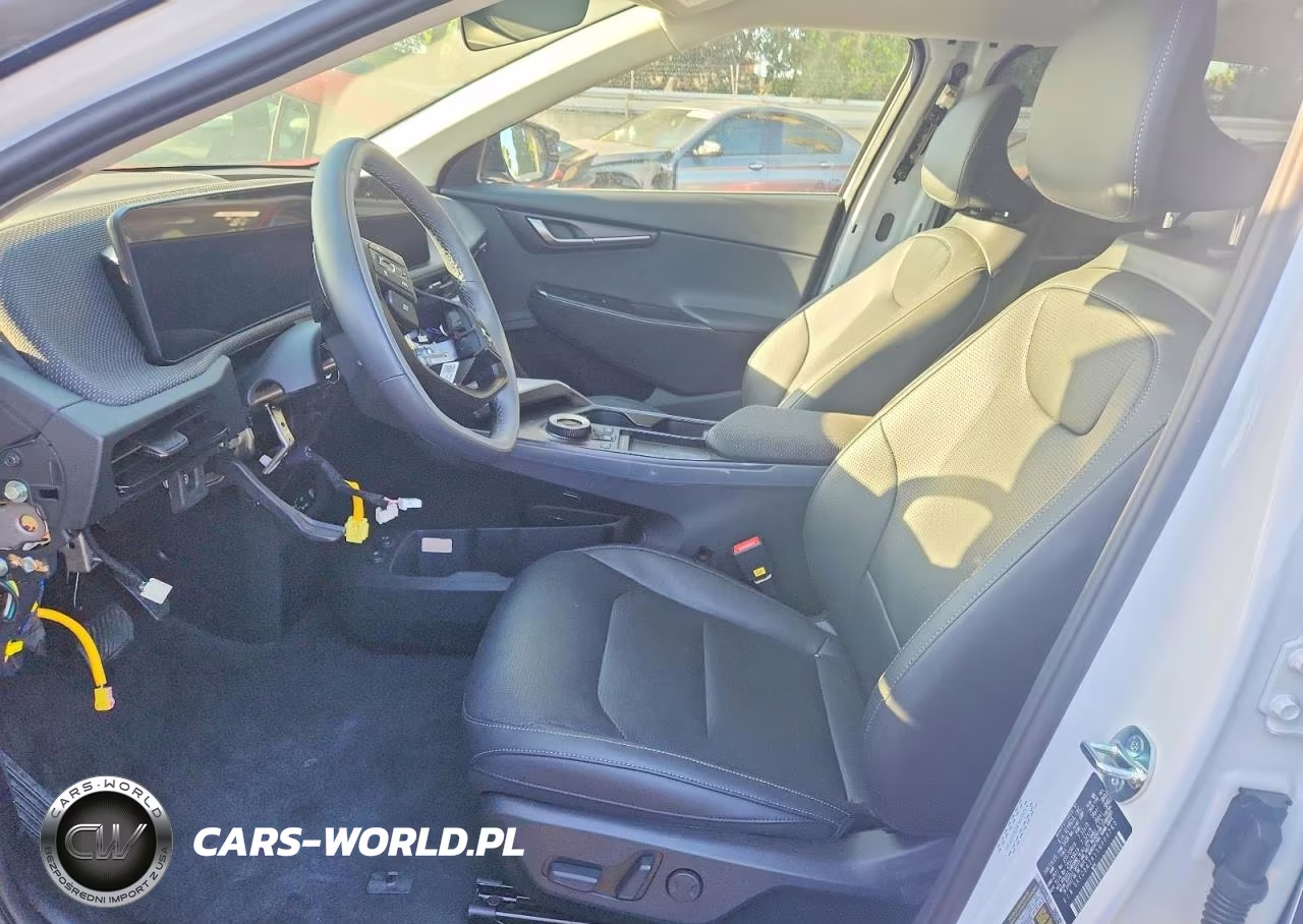 2025 Kia Ev6 Wind VIN:5XYC34JA1SG009760 - 7