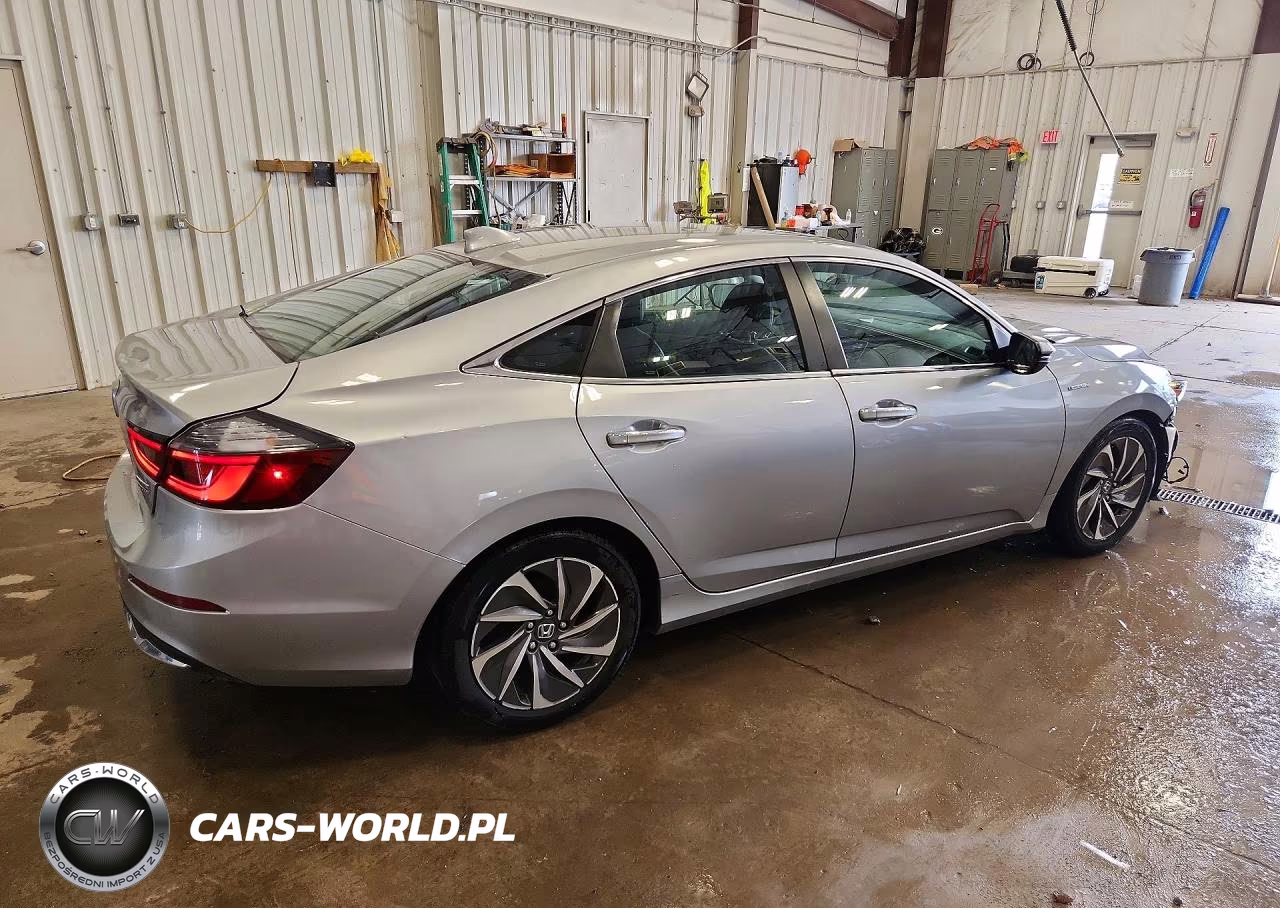 2022 Honda Insight Touring VIN:19XZE4F9XNE001340 - 3