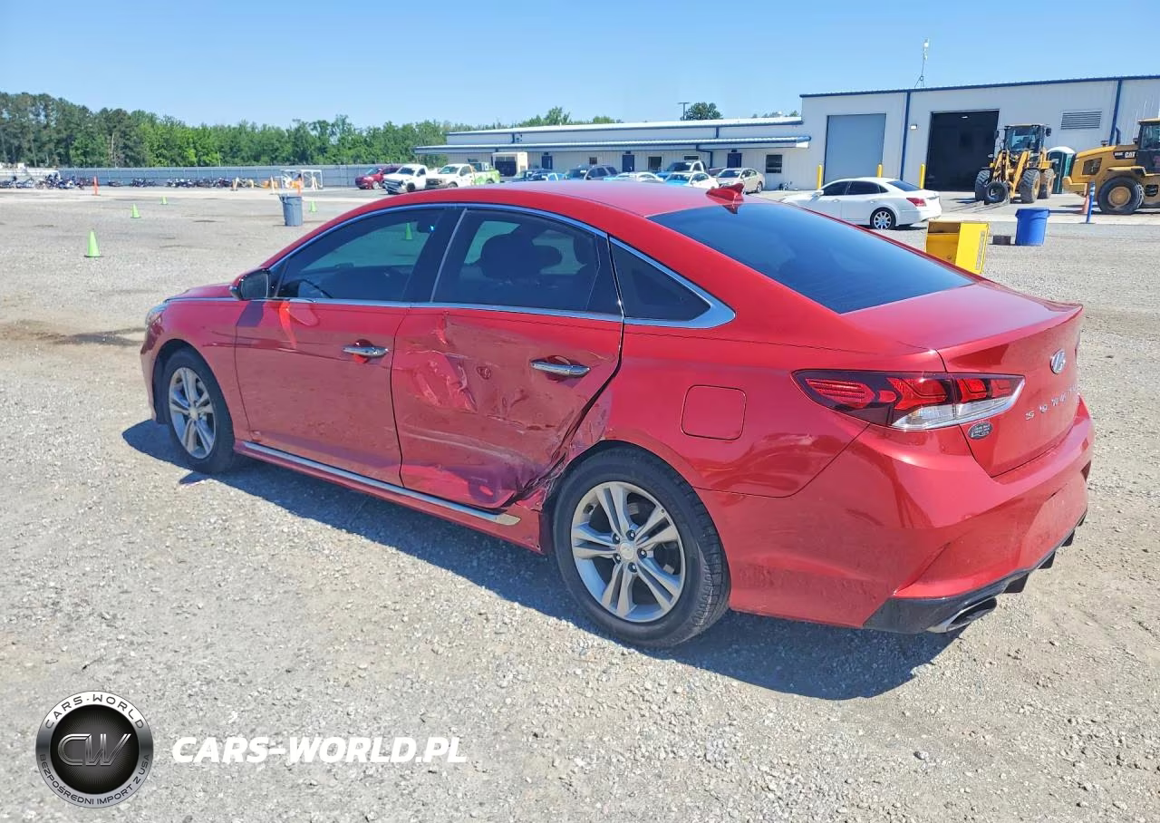 2018 Hyundai Sonata Sport VIN:5NPE34AF5JH682580 - 2