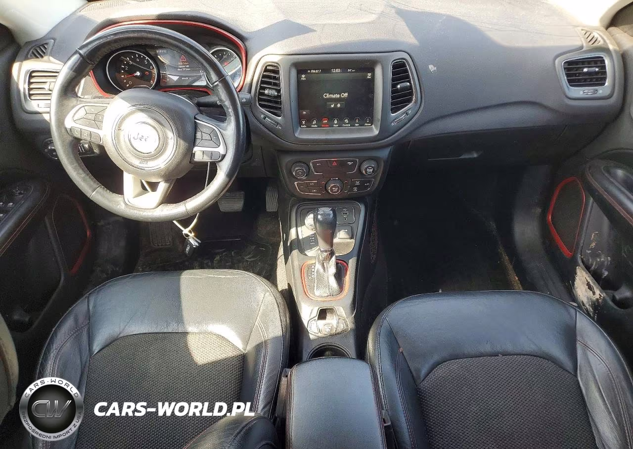 2018 Jeep Compass Trailhawk VIN:3C4NJDDBXJT144424 - 8