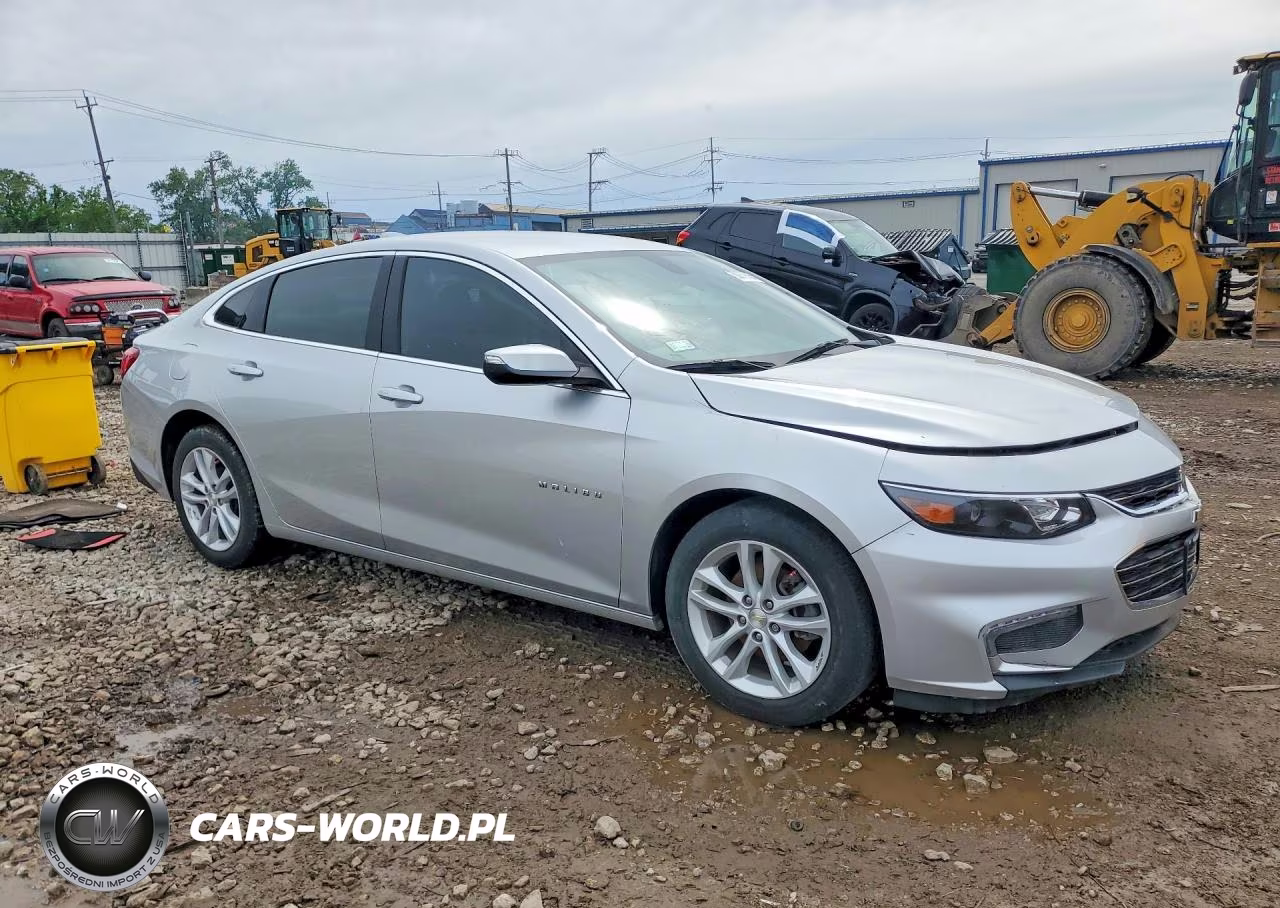 2018 Chevrolet Malibu Lt VIN:1G1ZD5ST2JF227861 - 4