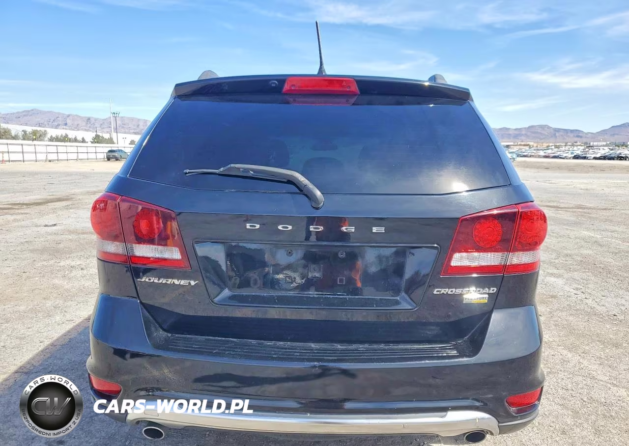 2018 Dodge Journey Crossroad VIN:3C4PDCGG6JT409034 - 6