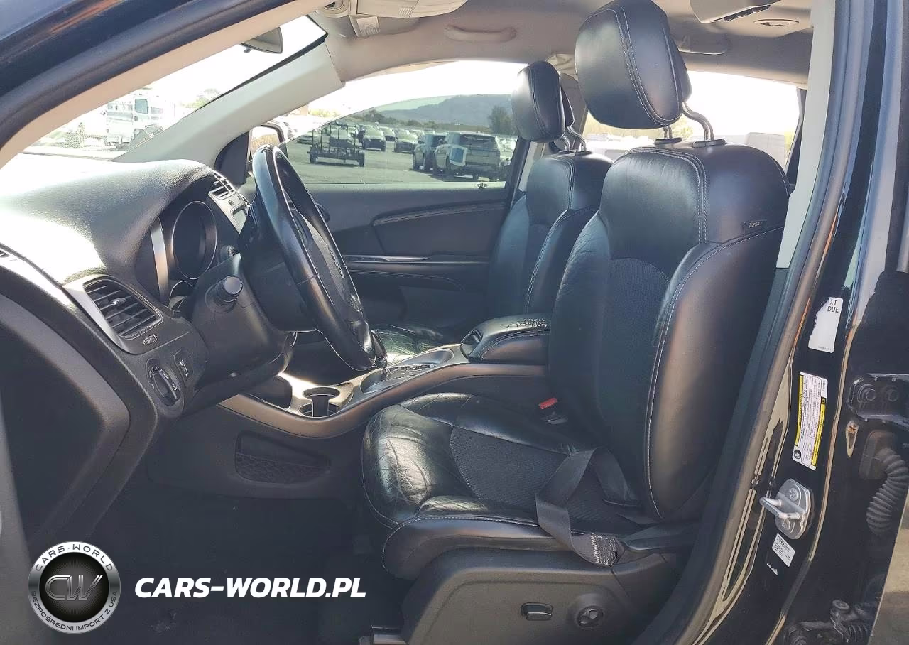 2018 Dodge Journey Crossroad VIN:3C4PDCGG6JT409034 - 7