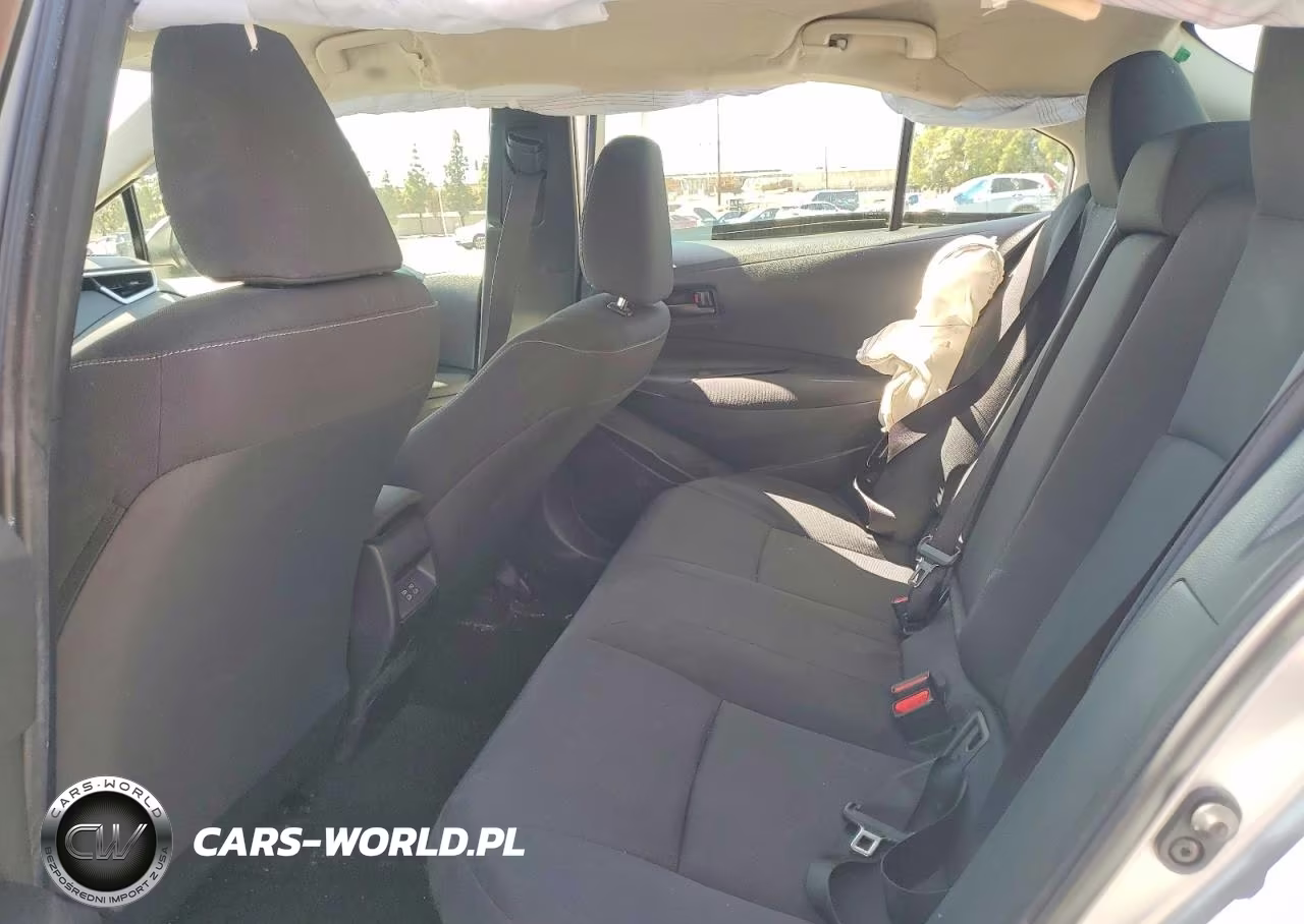 2024 Toyota Corolla Hybrid Le VIN:JTDBCMFE2R3058276 - 10