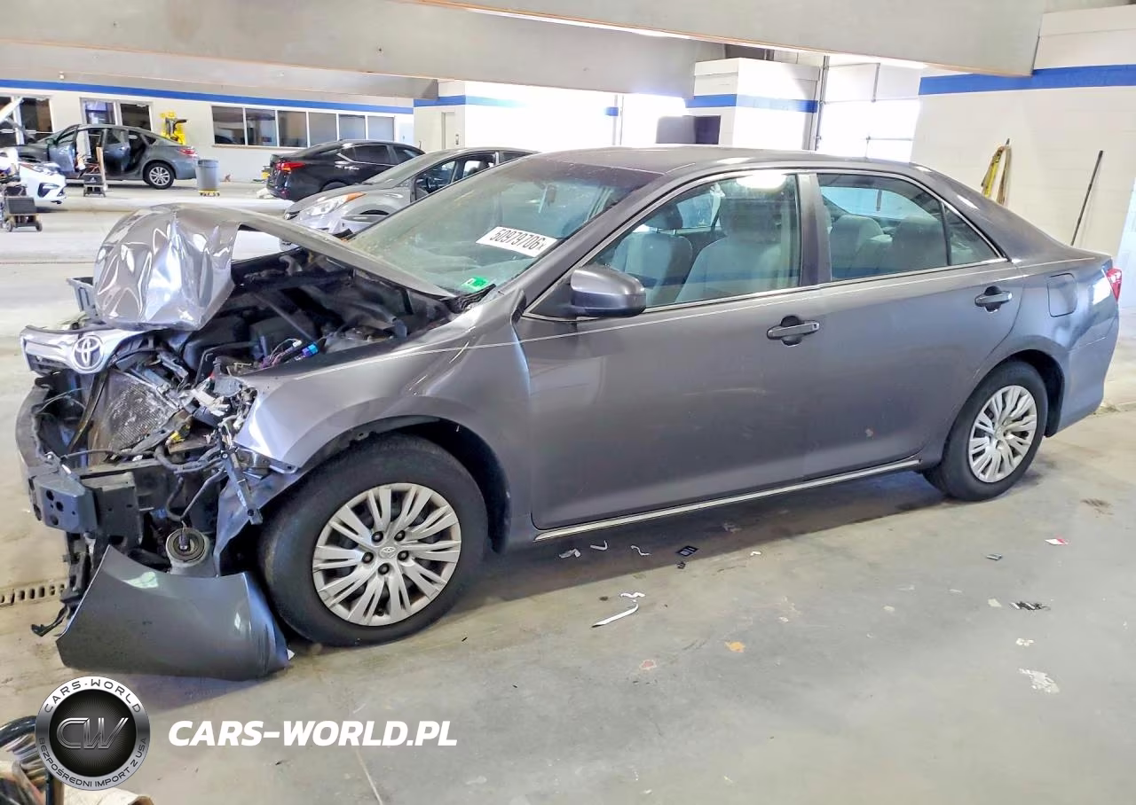 2014 Toyota Camry Le