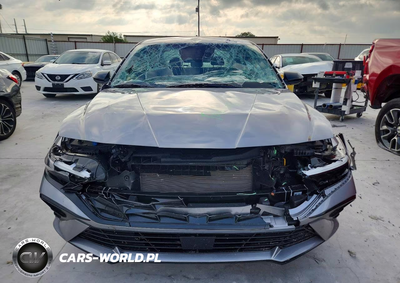 2026 Hyundai Elantra Sel Sport Premium VIN:KMHLS4DG5TU113697 - 5