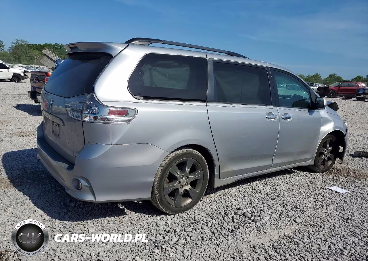 2016 Toyota Sienna Se 8-Passenger VIN:5TDXK3DC4GS732072 - 3
