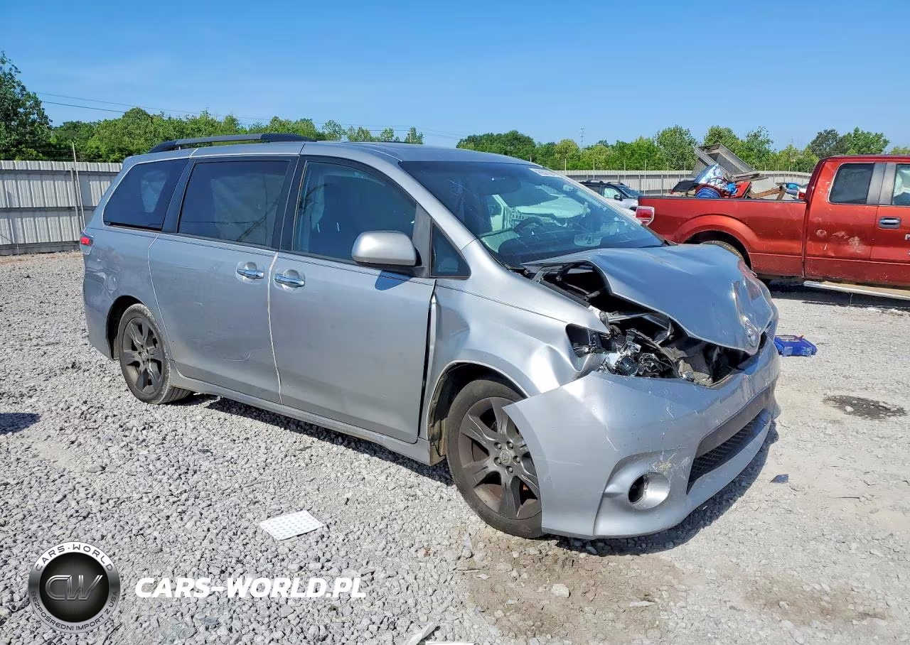 2016 Toyota Sienna Se 8-Passenger VIN:5TDXK3DC4GS732072 - 4
