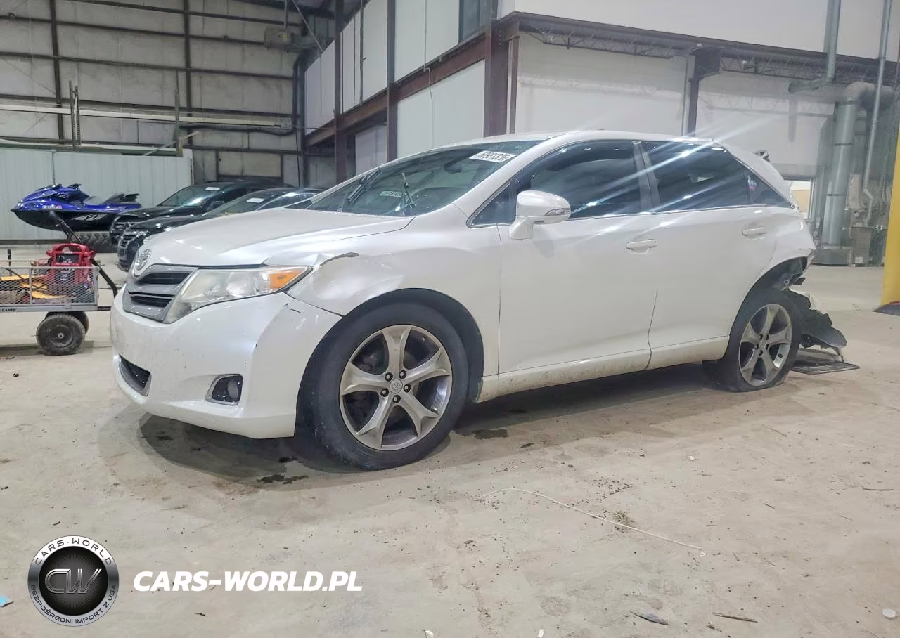 2013 Toyota Venza Le – zdjęcie 1 z 14