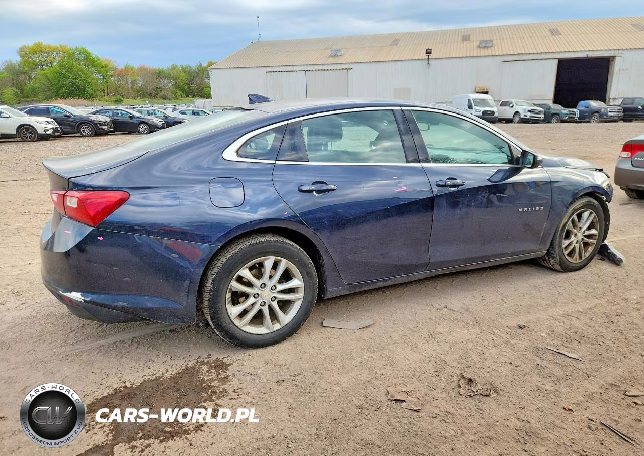 2017 Chevrolet Malibu Lt VIN:1G1ZE5ST7HF227362 - 3