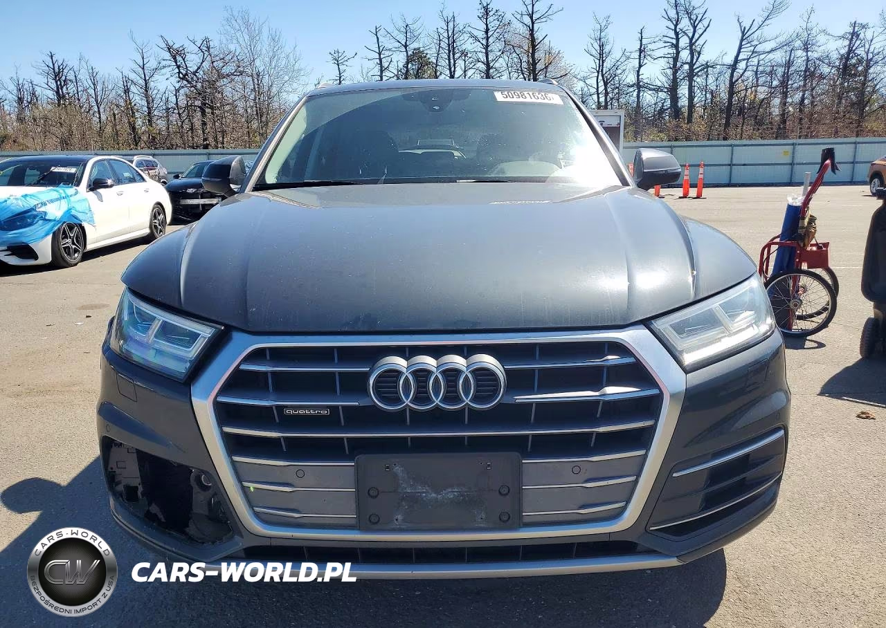 2018 Audi Q5 Premium Plus VIN:WA1BNAFY4J2224823 - 5