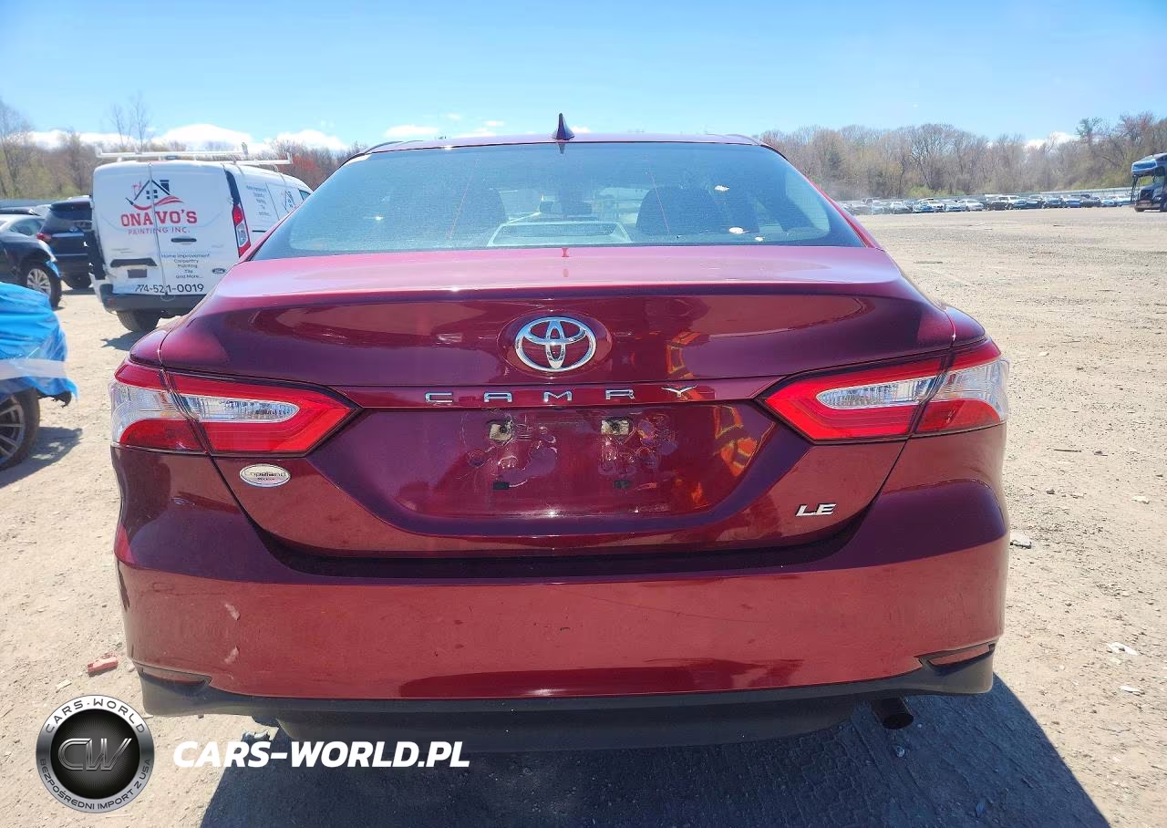 2019 Toyota Camry Le VIN:4T1B11HK7KU752030 - 6