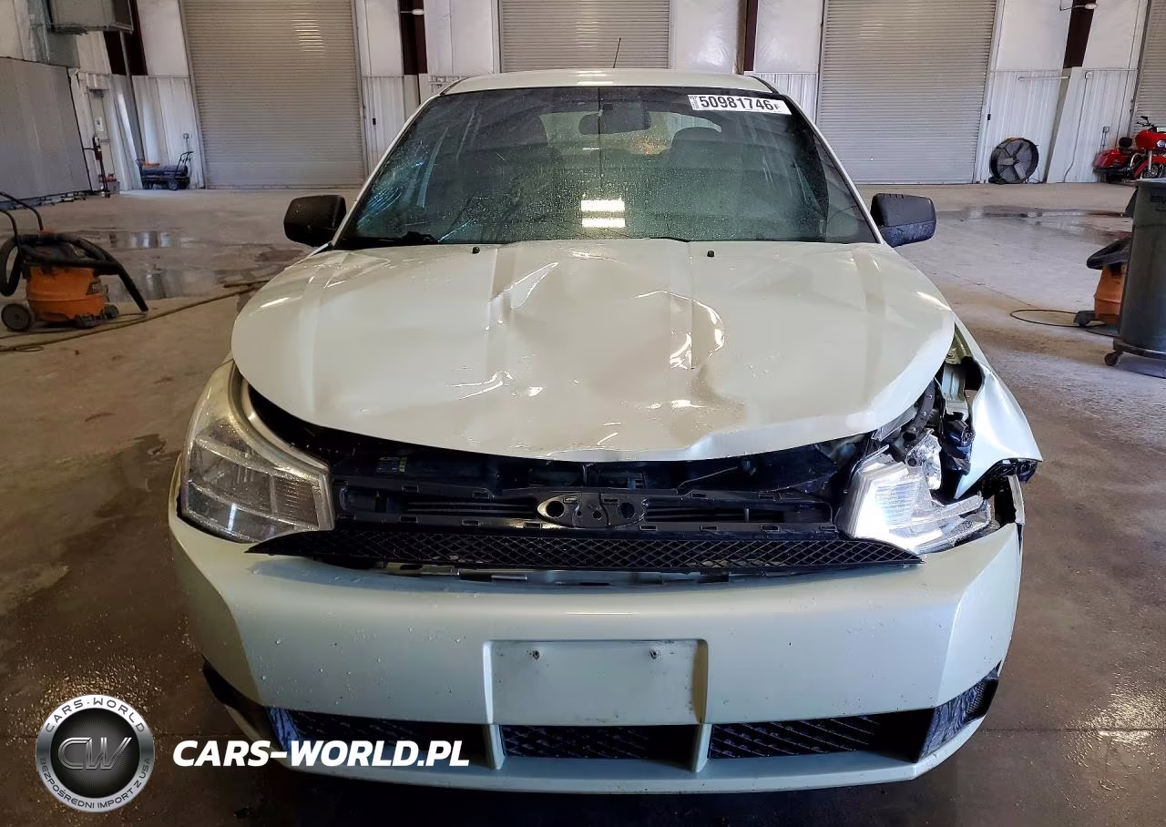 2010 Ford Focus Se VIN:1FAHP3FN7AW115931 - 5