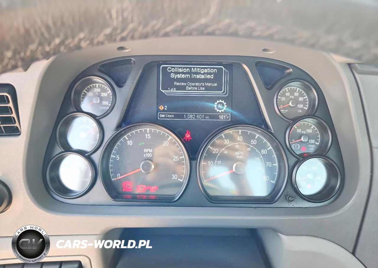 2017 Peterbilt 579 Semi Truck VIN:1XPBA48X8HD428979 - 8