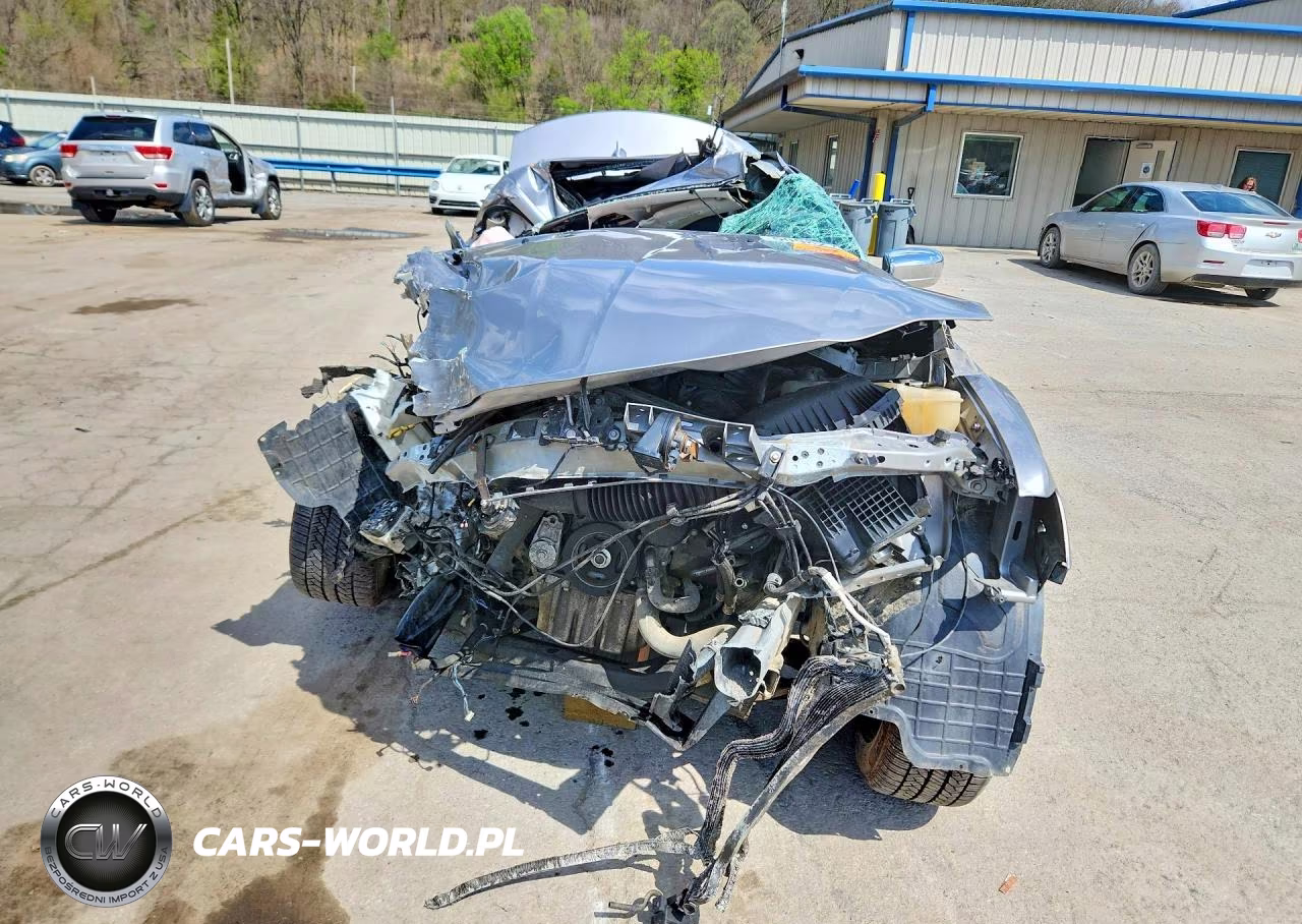 2017 Chrysler 300C VIN:2C3CCAKG5HH565585 - 5