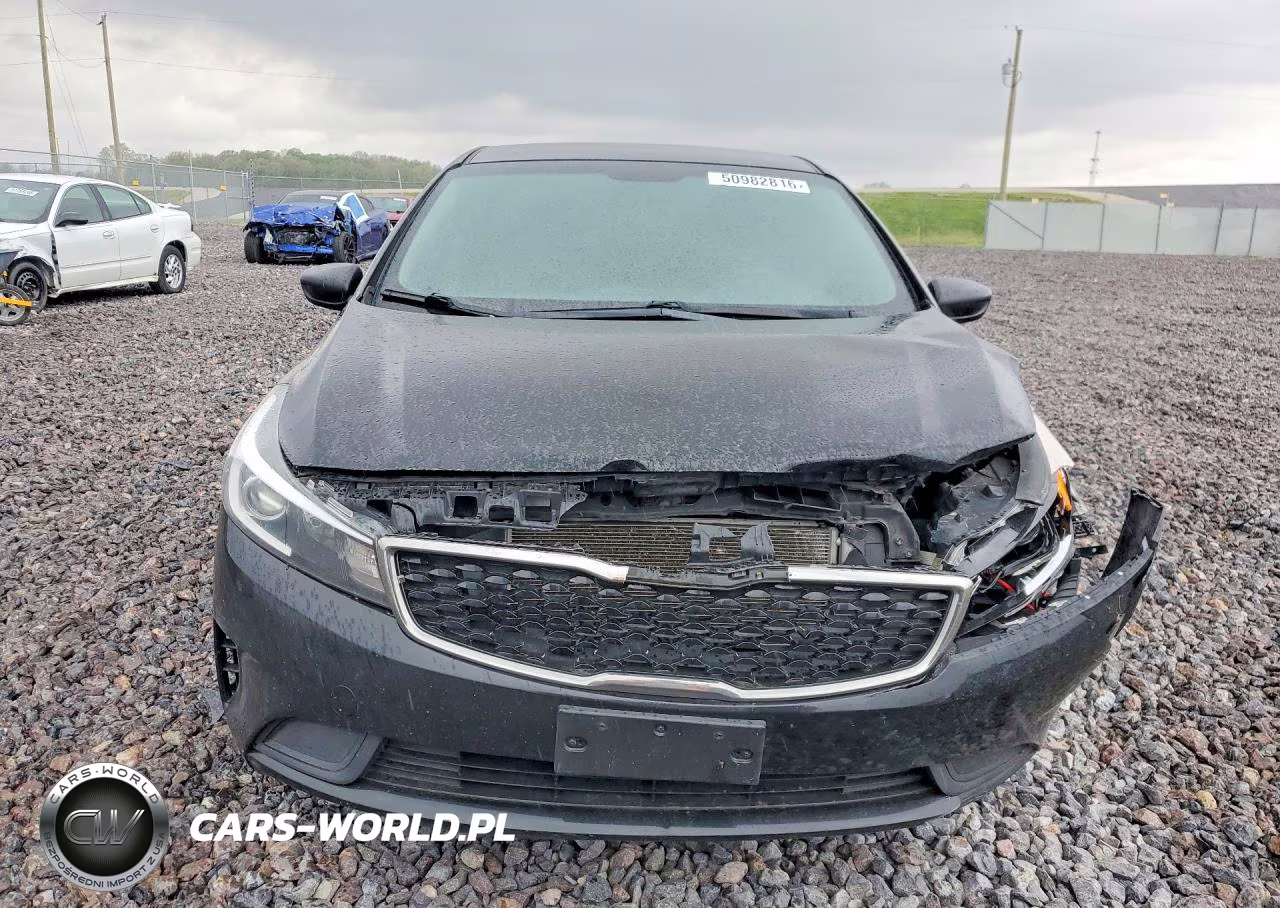 2017 Kia Forte Lx VIN:3KPFL4A75HE014323 - 5