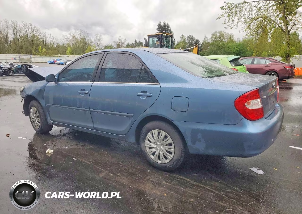 2004 Toyota Camry Le VIN:JTDBE32KX40262382 - 2