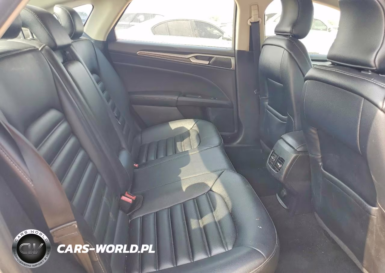 2019 Ford Fusion Sel VIN:3FA6P0CD8KR150032 - 10