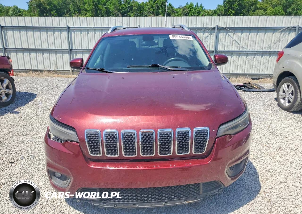 2019 Jeep Cherokee Latitude VIN:1C4PJLCBXKD203838 - 5