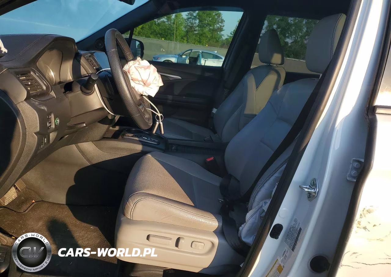 2022 Honda Passport Sport VIN:5FNYF7H52NB007194 - 7