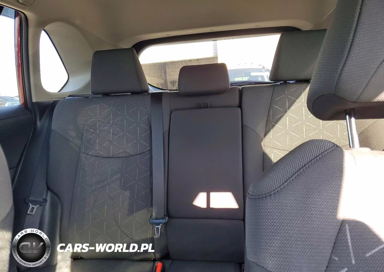 2024 Toyota Rav4 Xle VIN:2T3P1RFV1RW432690 - 10
