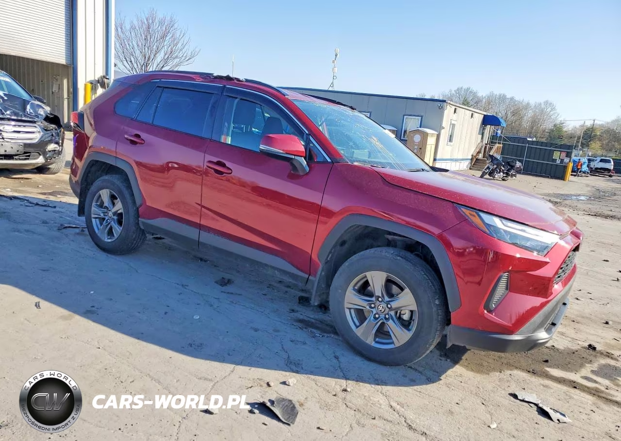 2024 Toyota Rav4 Xle VIN:2T3P1RFV1RW432690 - 4