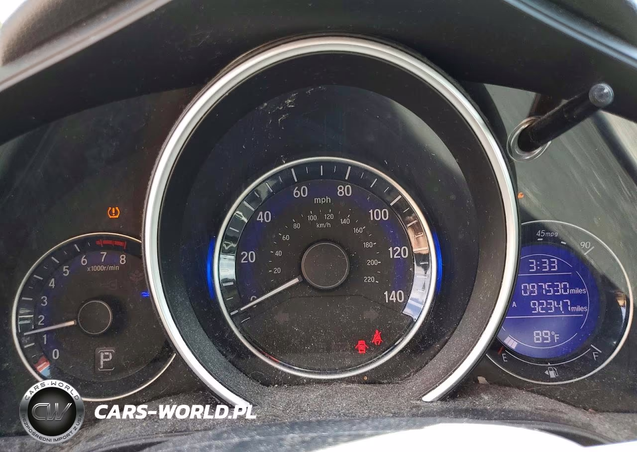 2019 Honda Fit Lx VIN:3HGGK5H47KM726209 - 9