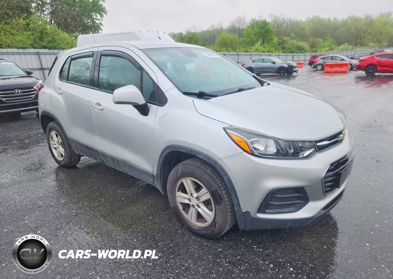 2017 Chevrolet Trax Ls VIN:3GNCJNSBXHL175528 - 4