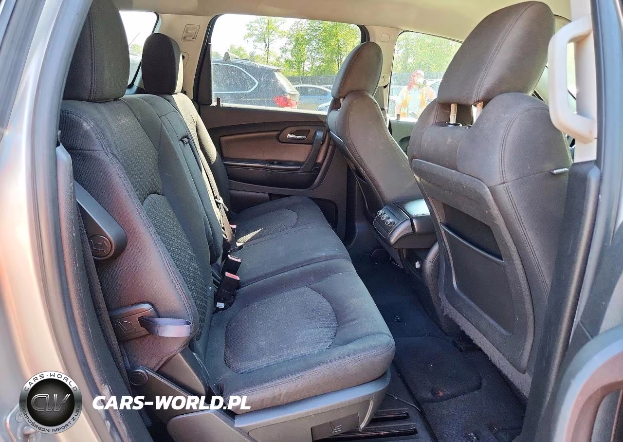 2011 Chevrolet Traverse Lt VIN:1GNKVGED8BJ217458 - 11