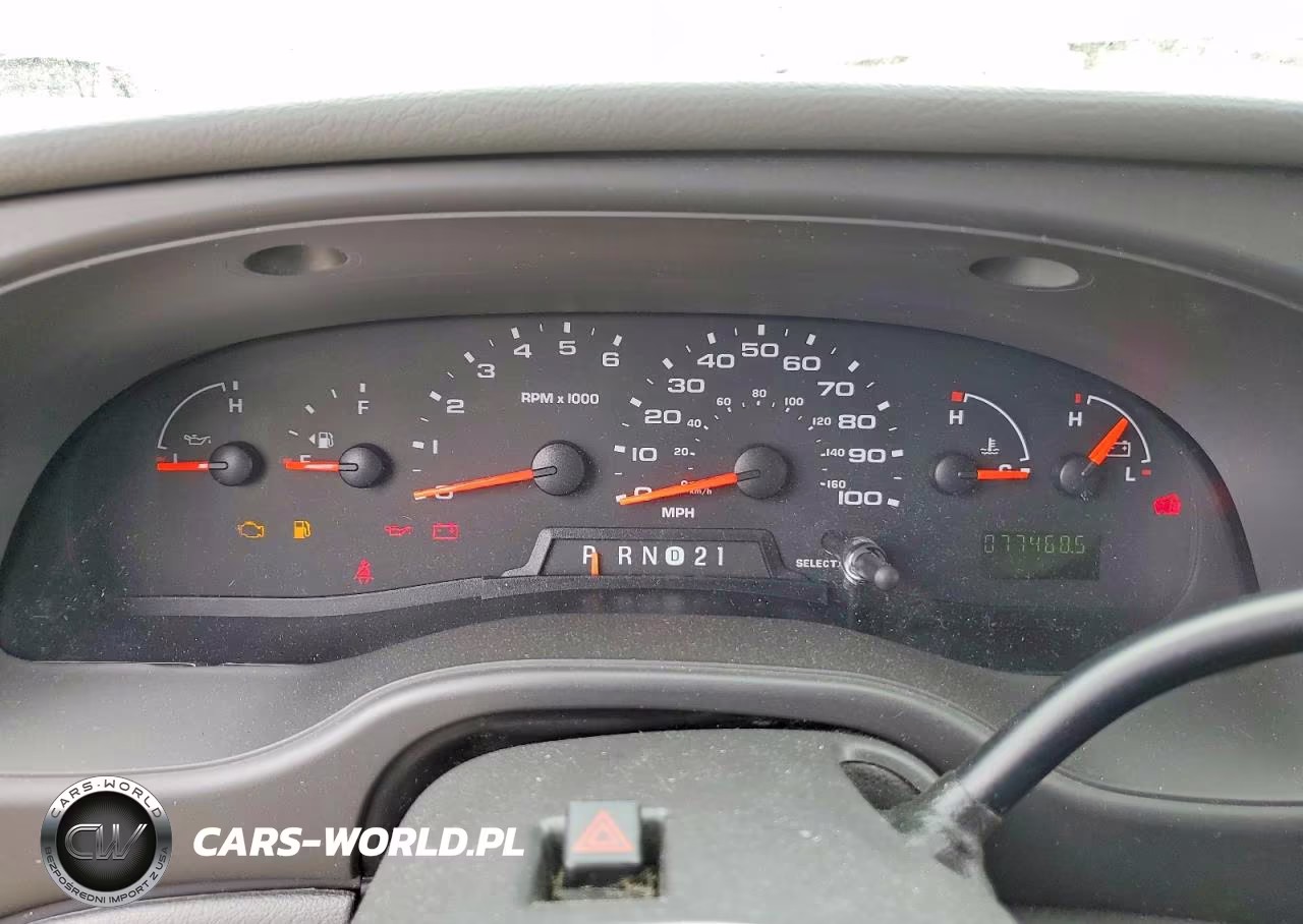 2008 Ford E150 Delivery Van VIN:1FTNE14W78DA90313 - 9