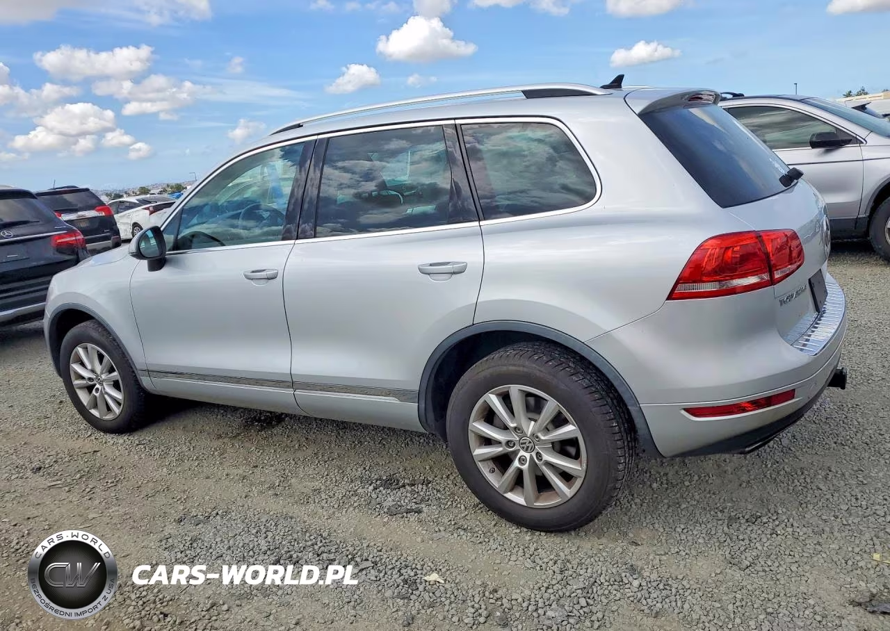 2013 Volkswagen Touareg V6 VIN:WVGEF9BP8DD001636 - 2